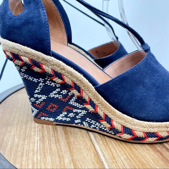 Cabi Isla Suede Beaded Wedge Espadrille Sandals Size 6 Shoes Navy Blue.  NWOT. - Picture 10 of 16